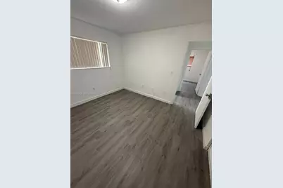1501 W 42nd St #102, Hialeah, FL 33012 - Photo 1