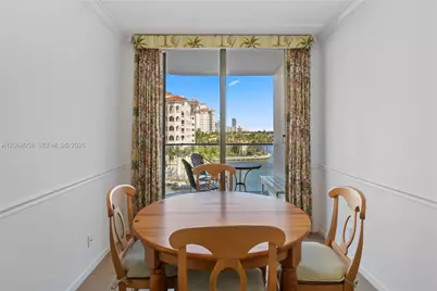 19707 Turnberry Way #6K, Aventura, FL 33180 - Photo 11