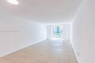 19380 Collins Ave, Sunny Isles Beach, FL 33160 - Photo 11