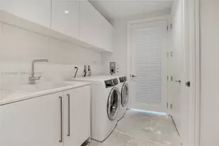 18501 Collins Ave, Sunny Isles Beach, FL 33160 - Photo 21