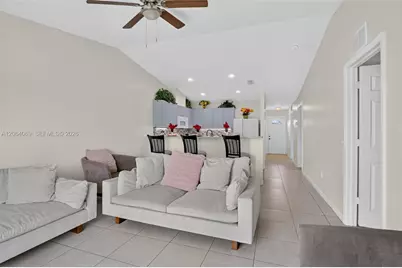 2420-2422 S Vernon Ave, Lehigh Acres, FL 33913 - Photo 17