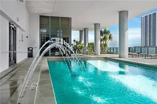 1600 NE 1st Ave, Miami, FL 33132 - Photo 17