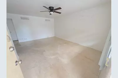 45 E 11th St #15, Hialeah, FL 33010 - Photo 5