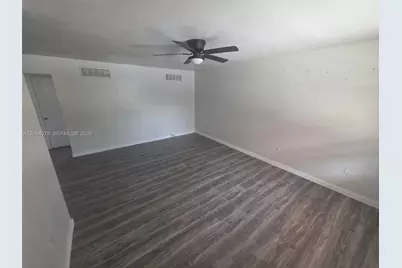 45 E 11th St #15, Hialeah, FL 33010 - Photo 5