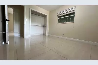 6550 SW 8th St, Pembroke Pines, FL 33023 - Photo 13