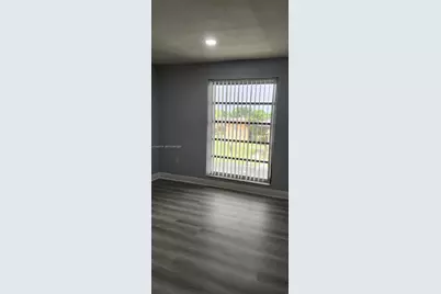 9405 SW 76th St #Y32, Miami, FL 33173 - Photo 13