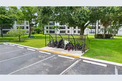 1713 Whitehall Dr #306, Davie, FL 33324 - Photo 43
