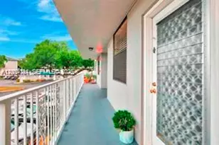 1713 Whitehall Dr, Davie, FL 33324 - Photo 29