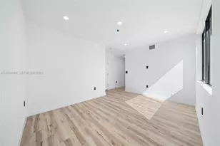 11 NE 51st St, Miami, FL 33137 - Photo 11