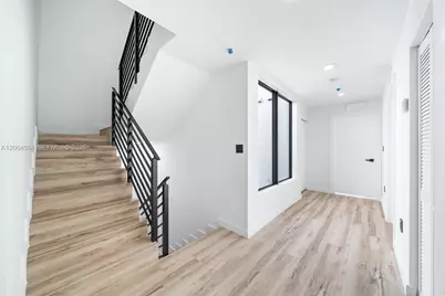11 NE 51 St #B, Miami, FL 33137 - Photo 9