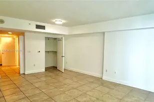 1750 N Bayshore Dr, Miami, FL 33132 - Photo 5