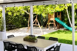 2451 SW 25th St, Miami, FL 33133 - Photo 7