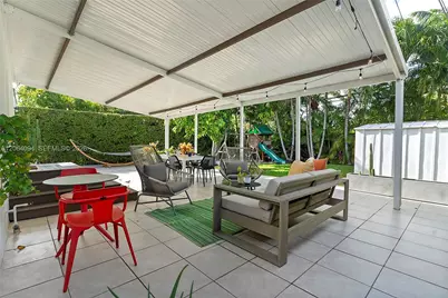 2451 SW 25th St, Miami, FL 33133 - Photo 41