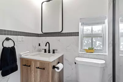 2451 SW 25th St, Miami, FL 33133 - Photo 29