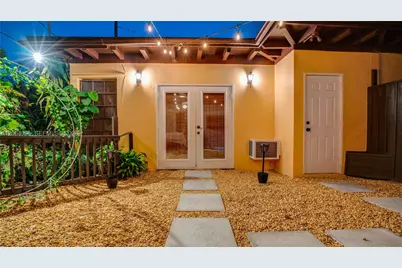301 SW 69th Ave #301, Miami, FL 33144 - Photo 27