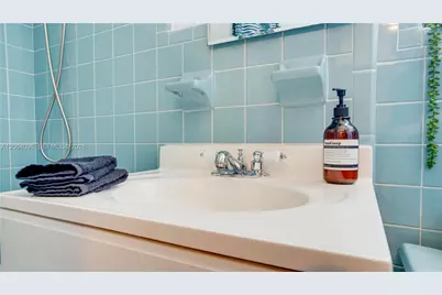 301 SW 69th Ave #301, Miami, FL 33144 - Photo 29