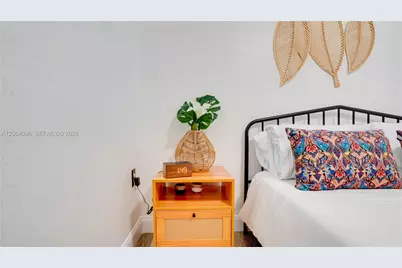 301 SW 69th Ave #301, Miami, FL 33144 - Photo 23