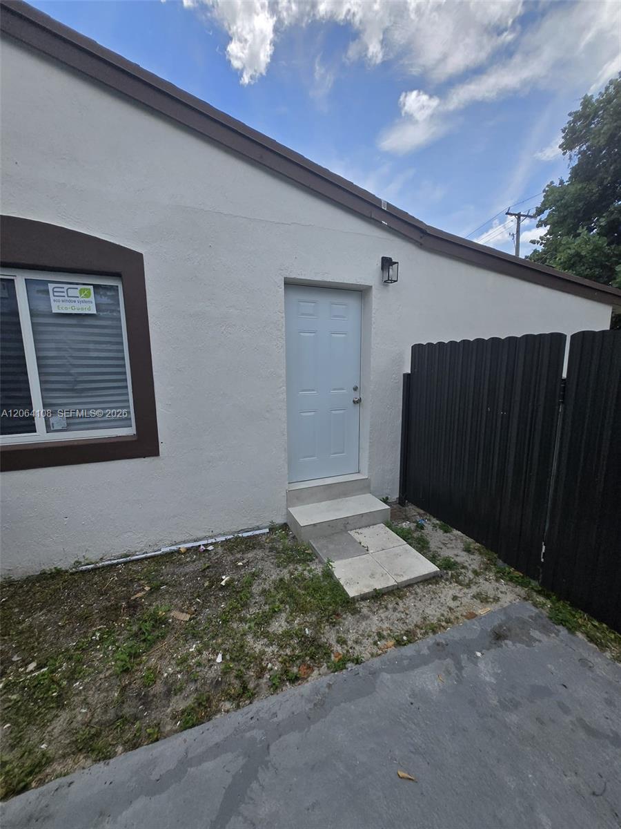 1310 Sharazad Blvd #2 - 1310 Sharazad Blvd #2, Opa-Locka, FL 33054 Luxury Property | Jose Angel Pina