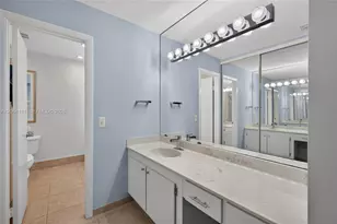 16831 Patio Village Ln, Weston, FL 33326 - Photo 17