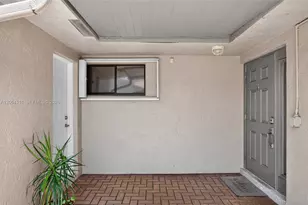 16831 Patio Village Ln, Weston, FL 33326 - Photo 7