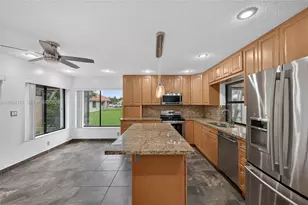 16831 Patio Village Ln, Weston, FL 33326 - Photo 25