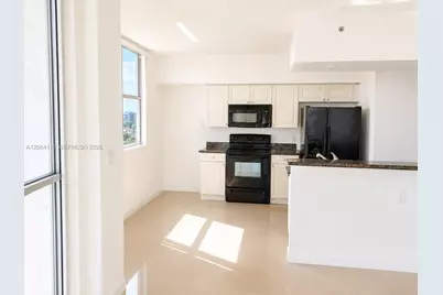 1 Glen Royal Pkwy #702, Miami, FL 33125 - Photo 9
