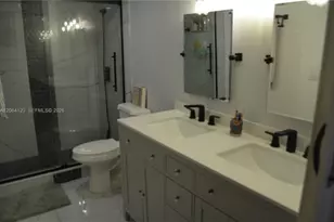 11554 NW 10th St, Pembroke Pines, FL 33026 - Photo 15