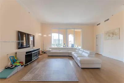 3001 NE 185th St #710, Aventura, FL 33180 - Photo 7