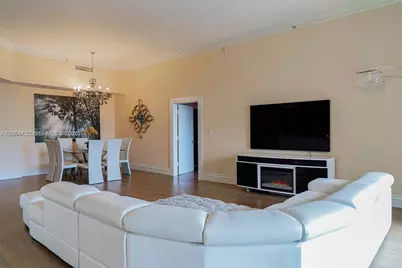 3001 NE 185th St #710, Aventura, FL 33180 - Photo 3