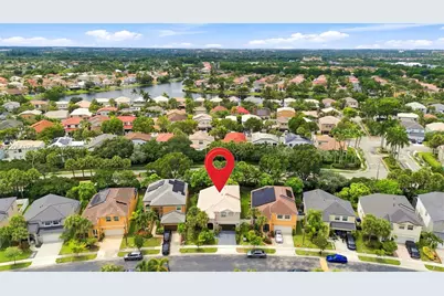 15650 NW 12th Ct, Pembroke Pines, FL 33028 - Photo 3