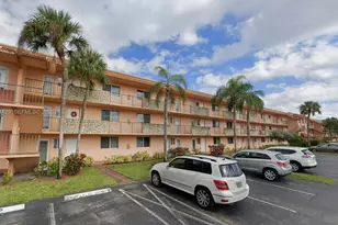 5950 Del Lago Cir, Sunrise, FL 33313 - Photo 1