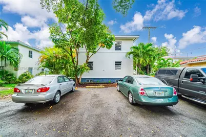 411 Santander Ave #1, Coral Gables, FL 33134 - Photo 21