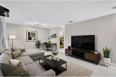 210 E 10th St, Hialeah, FL 33010 - Photo 15