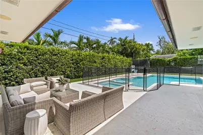 735 Benevento Ave, Coral Gables, FL 33146 - Photo 15
