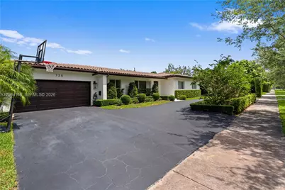 735 Benevento Ave, Coral Gables, FL 33146 - Photo 49