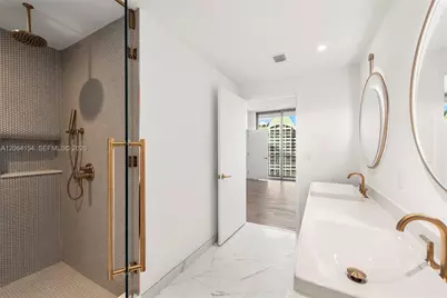 2678 Tigertail Ave #1405, Miami, FL 33133 - Photo 15