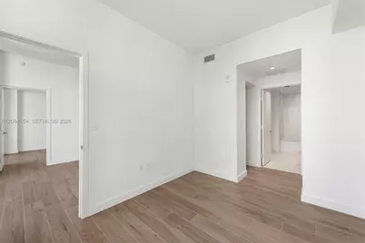 2678 Tigertail Ave #1405, Miami, FL 33133 - Photo 11