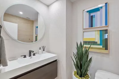 2301 Collins Ave #1633, Miami Beach, FL 33139 - Photo 11