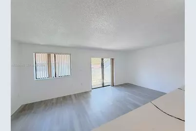 3212 Coral Lake Ln #3212, Coral Springs, FL 33065 - Photo 7