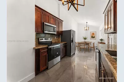 902 NW 10th Ct, Miami, FL 33136 - Photo 13