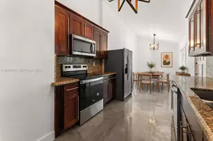 902 NW 10th Ct, Miami, FL 33136 - Photo 13