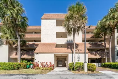 491 Ives Dairy Rd #202-5, Miami, FL 33179 - Photo 1