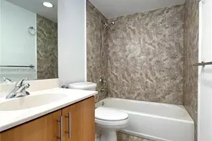7501 E Treasure Dr, North Bay Village, FL 33141 - Photo 7