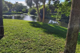 8921 NW 28th Dr, Coral Springs, FL 33065 - Photo 27