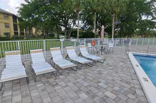 8921 NW 28th Dr, Coral Springs, FL 33065 - Photo 21