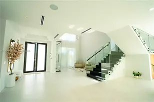 9330 SW 34th St, Miami, FL 33165 - Photo 23