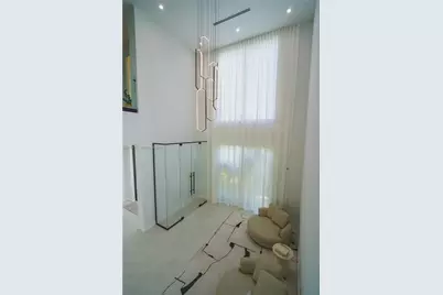9330 SW 34th St, Miami, FL 33165 - Photo 25