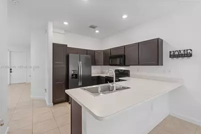 1385 NW 208th Ter #1385, Miami Gardens, FL 33169 - Photo 15