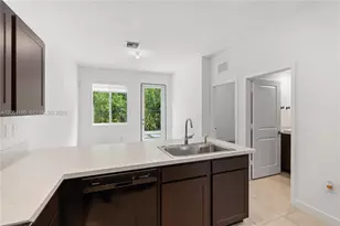 1385 NW 208th Terrace, Miami Gardens, FL 33169 - Photo 19