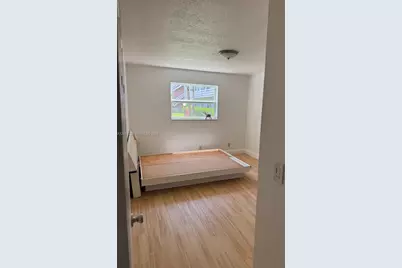 700 Layne Blvd #115, Hallandale Beach, FL 33009 - Photo 11